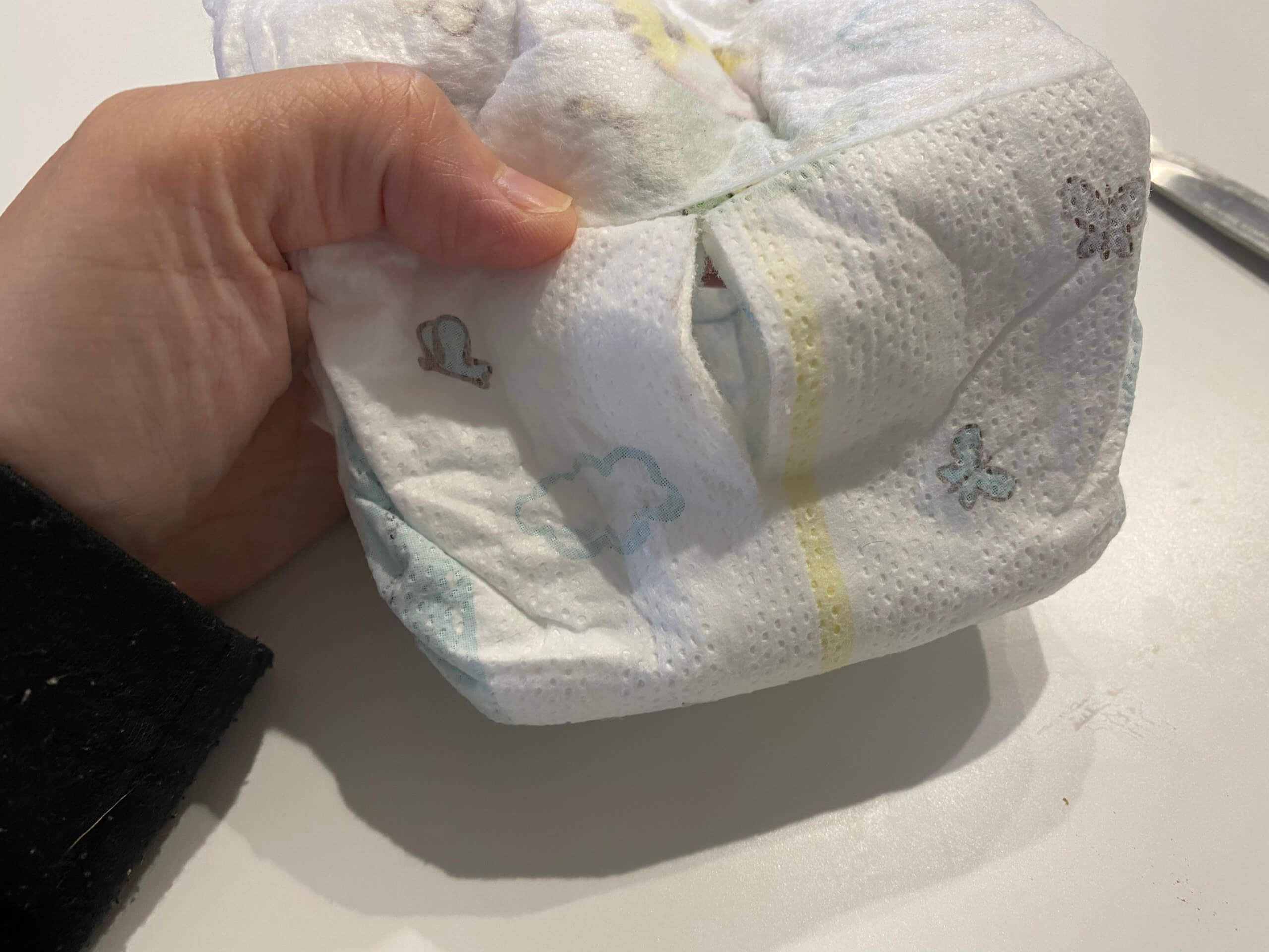 切り込みができた(おむつ)