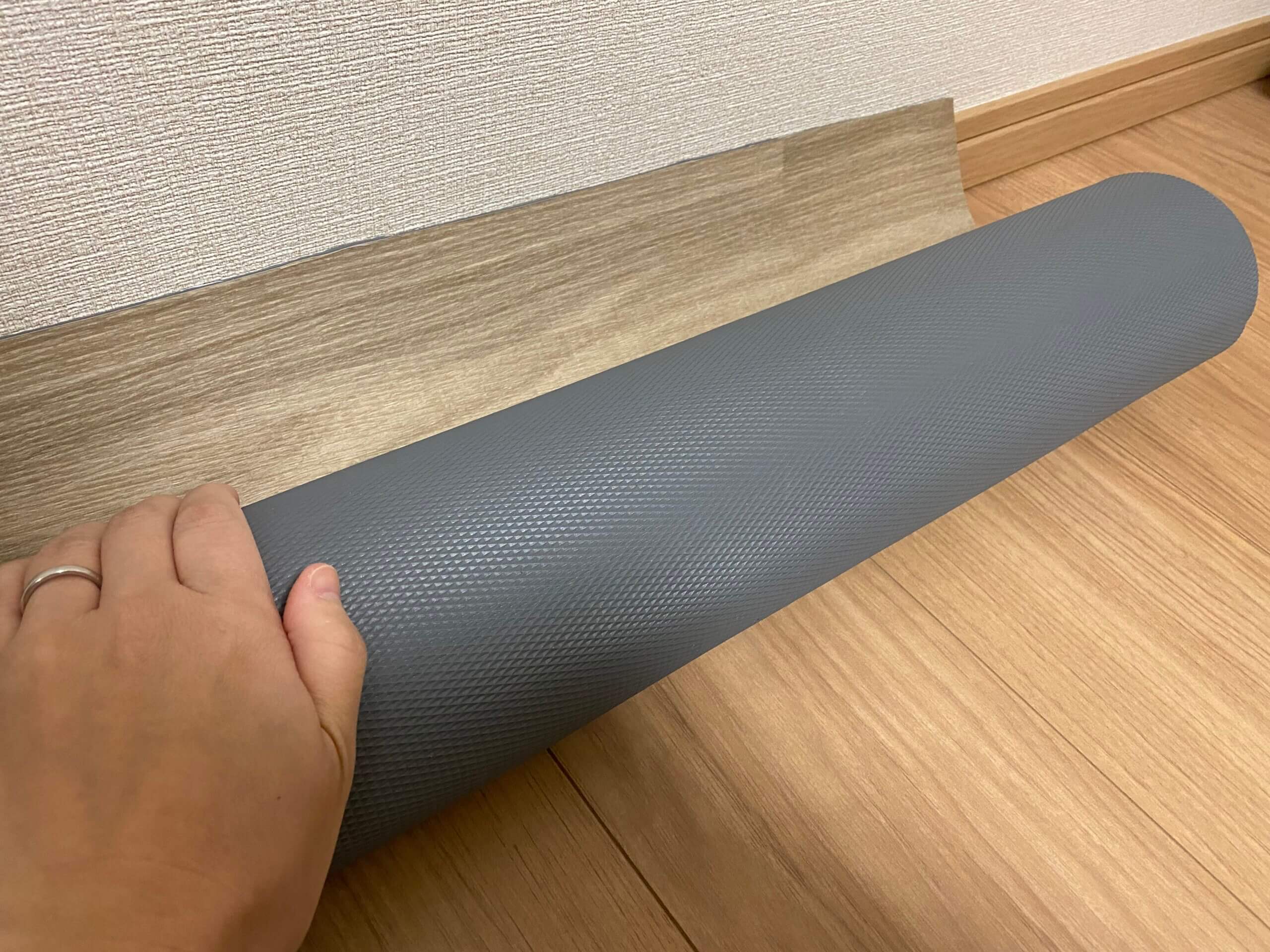 ノンスキッドロールを伸ばす